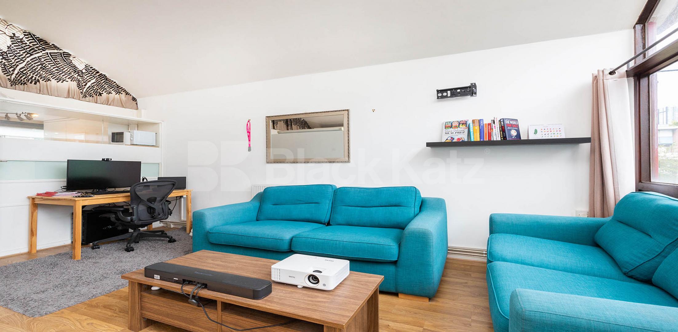 			Studio Apartment, 1 bath, 1 reception Apartment			 Golden Lane Estate , Barbican